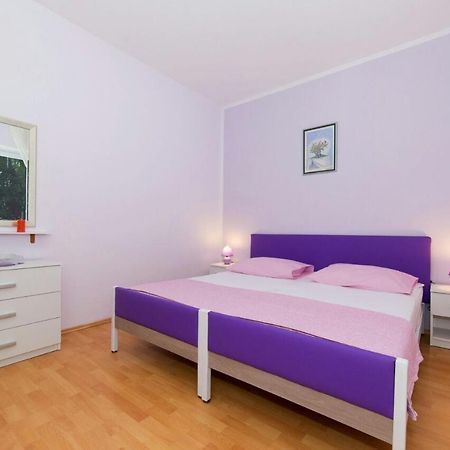 Beautiful Apartment In Center Of Trogir Exterior foto