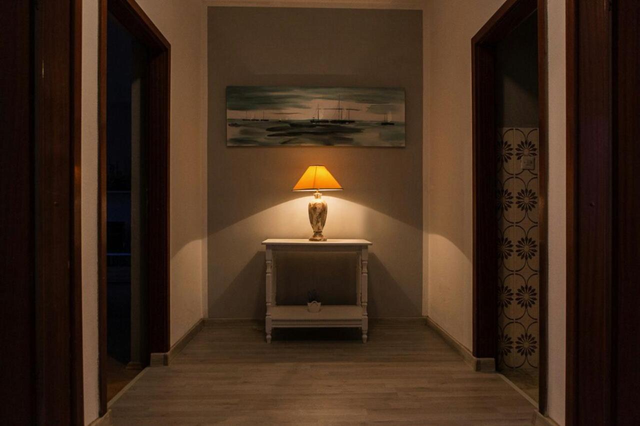 Beautiful Apartment In Center Of Trogir Exterior foto